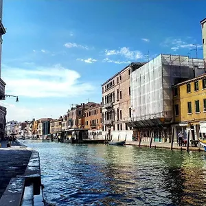 The Artist Place Alloggio in famiglia Venezia